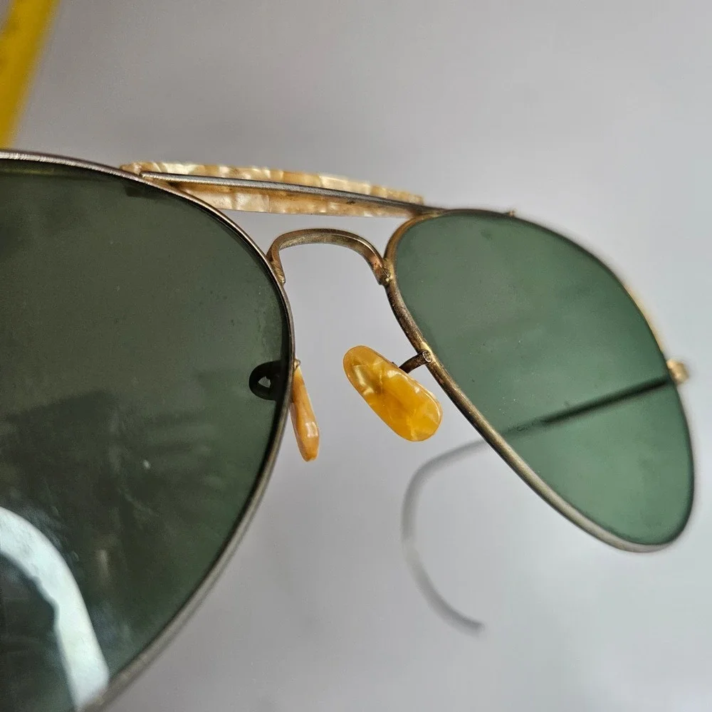 Unbranded vintage aviator